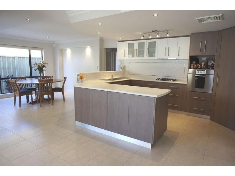 18a Paine Court, Karrinyup WA 6018