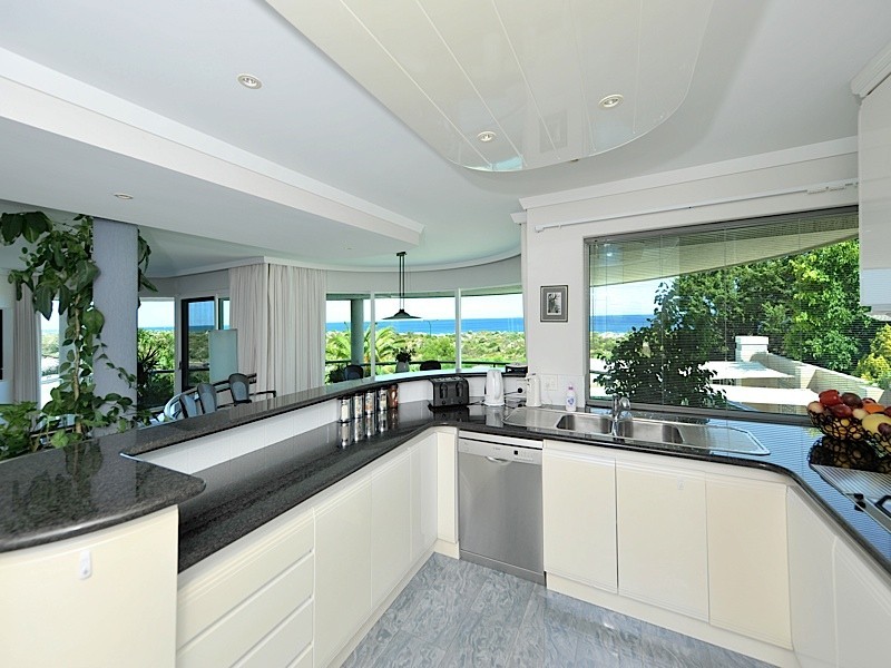 52 Yaltara Road, City Beach WA 6015