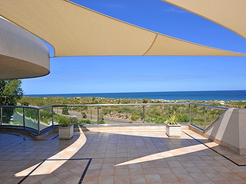 52 Yaltara Road, City Beach WA 6015