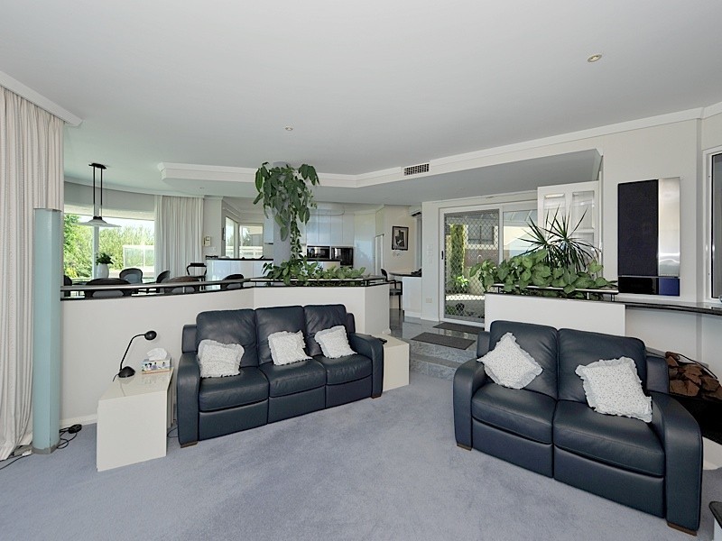 52 Yaltara Road, City Beach WA 6015