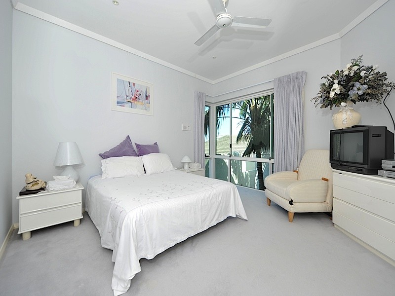 52 Yaltara Road, City Beach WA 6015