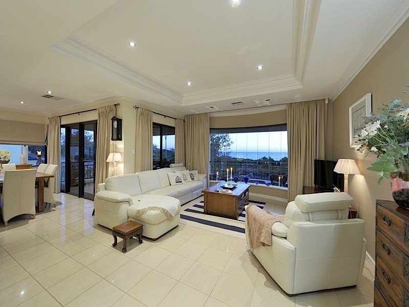 621 Burns Beach Road, Iluka WA 6028