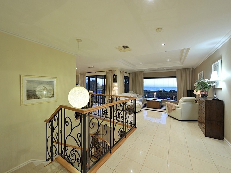 621 Burns Beach Road, Iluka WA 6028