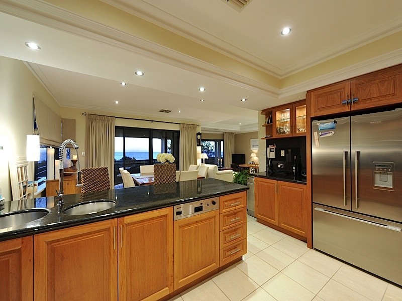 621 Burns Beach Road, Iluka WA 6028