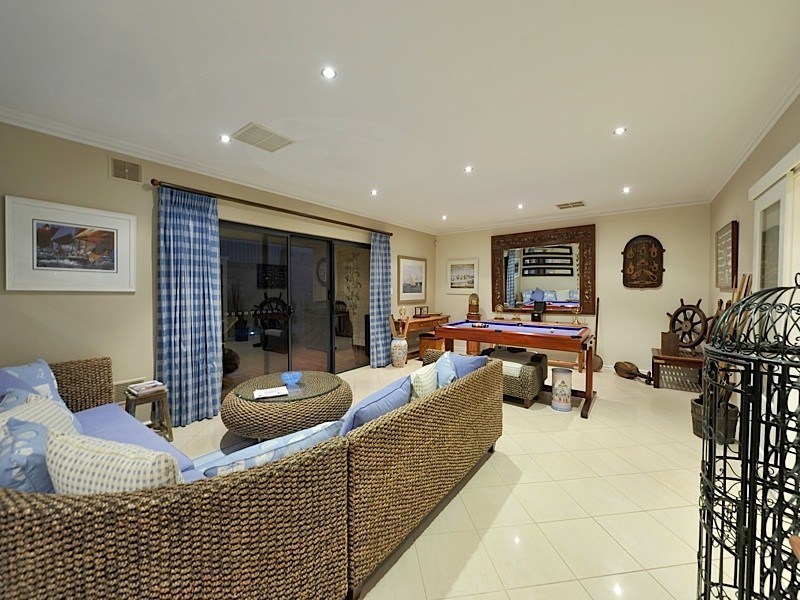 621 Burns Beach Road, Iluka WA 6028