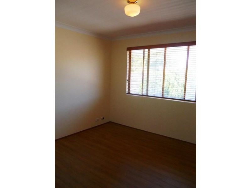 4/162 Salvado Road, Wembley WA 6014