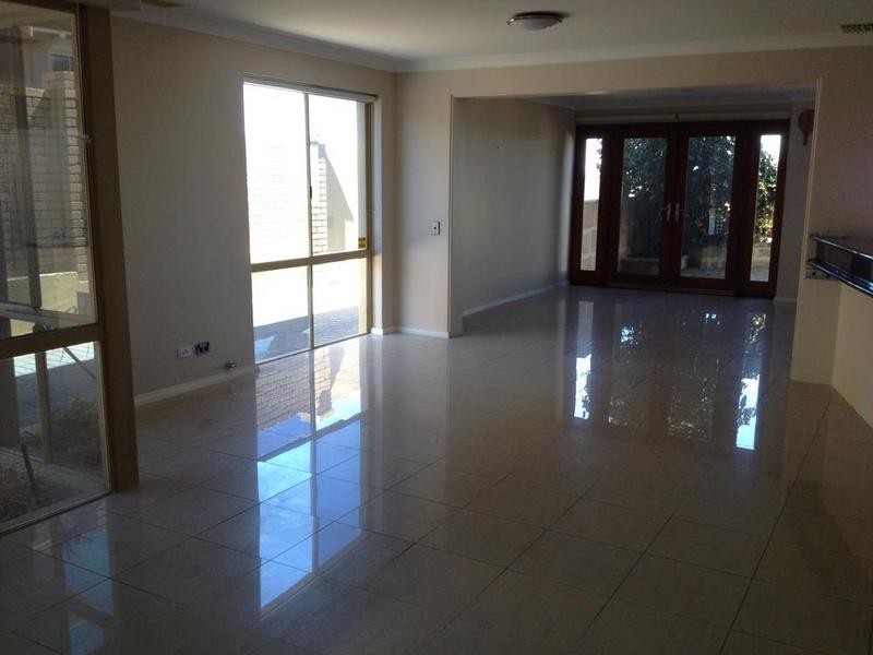 150 West Coast Terrace, Trigg WA 6029