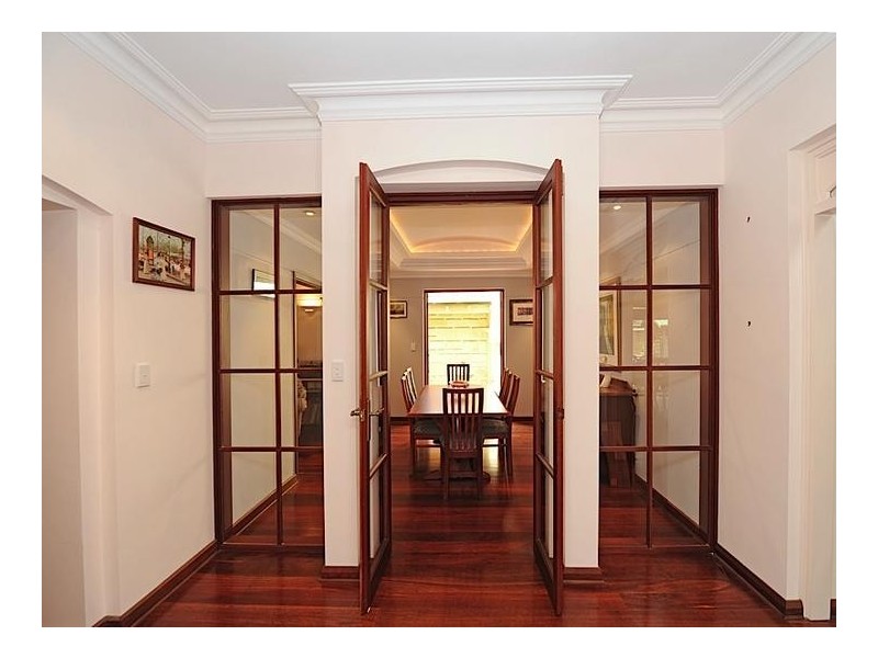 3 Lichendale Street, Floreat WA 6014