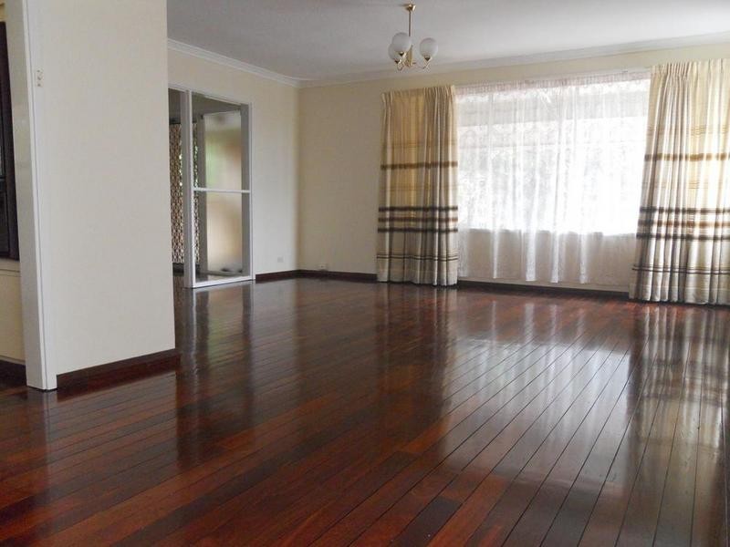 3 Edmondson Crescent, Karrinyup WA 6018