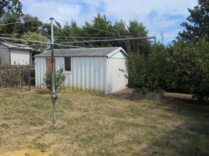 3 Edmondson Crescent, Karrinyup WA 6018