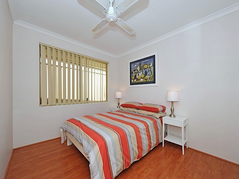 21 St Helena Way, Iluka WA 6028