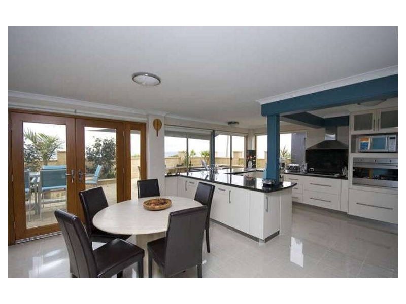 150 West Coast Terrace, Trigg WA 6029