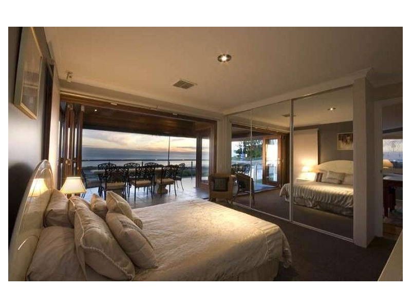 150 West Coast Terrace, Trigg WA 6029