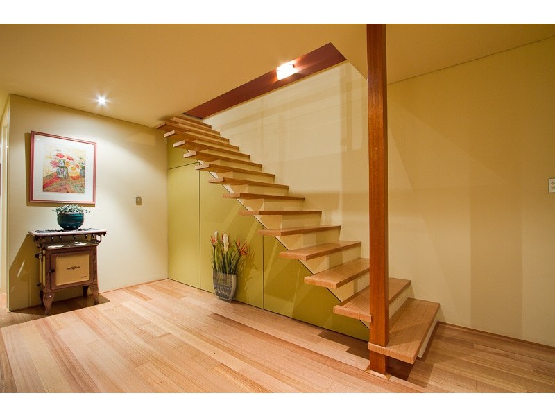 9b Cobb Street, City Beach WA 6015