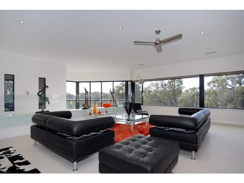 9 Pandora Drive, City Beach WA 6015