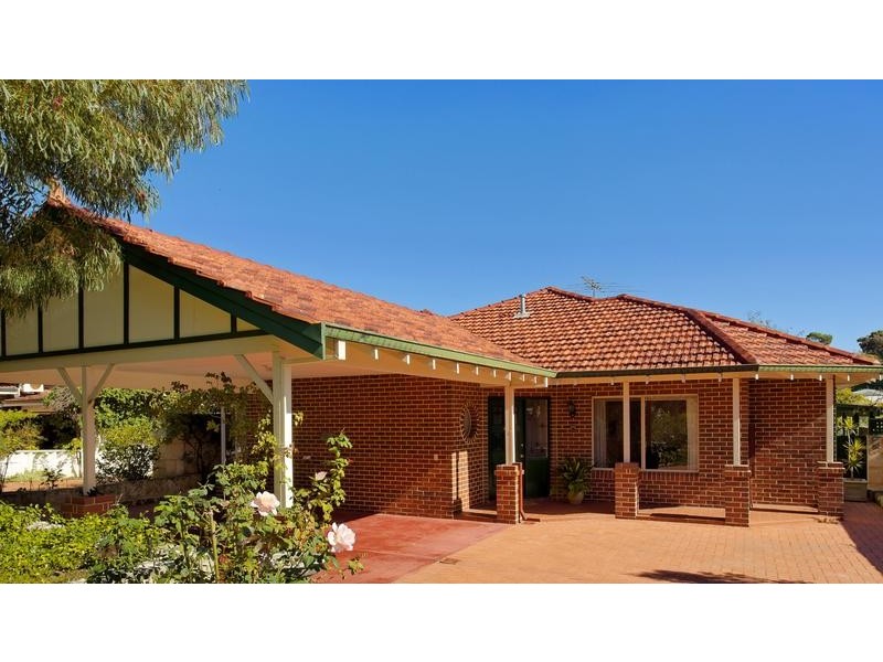 59 Adderley Street, Mount Claremont WA 6010