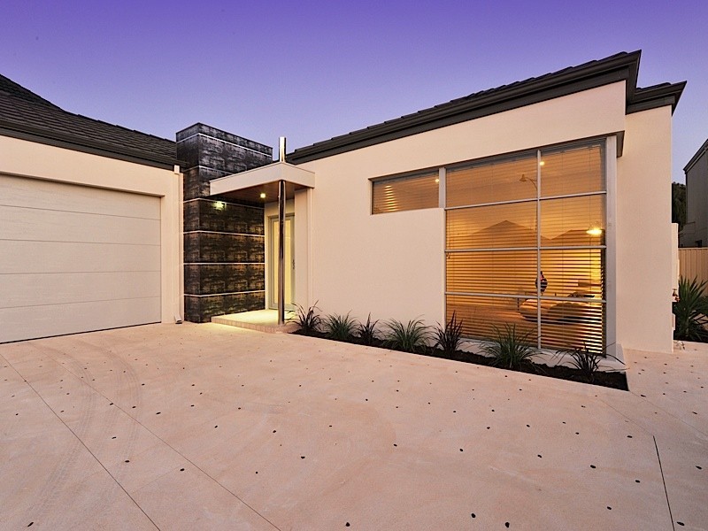 9 Beachside Drive, Burns Beach WA 6028