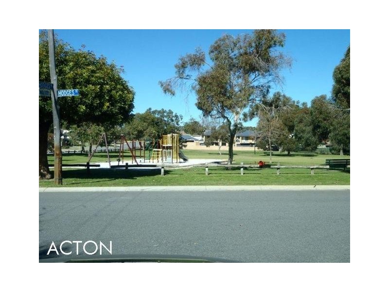 17a Hodges Place, Innaloo WA 6018