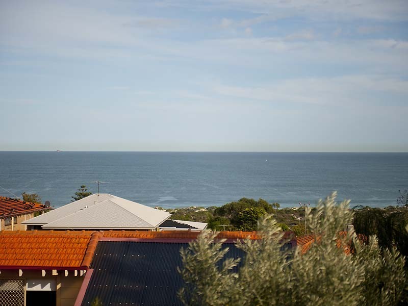 47 Kinkuna Way, City Beach WA 6015