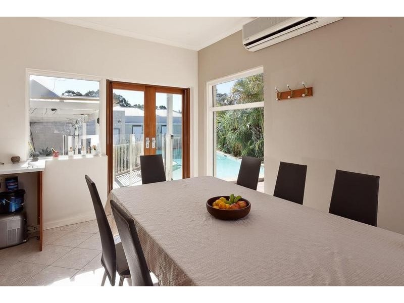 2 Kinross Crescent, Floreat WA 6014