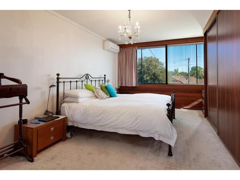 2 Kinross Crescent, Floreat WA 6014