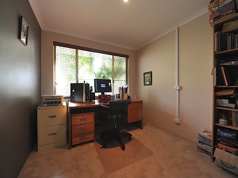 9 St Helena Way, Iluka WA 6028