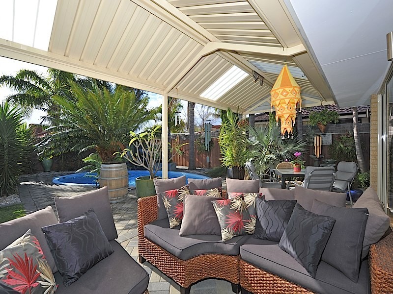 9 St Helena Way, Iluka WA 6028