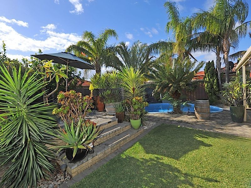 9 St Helena Way, Iluka WA 6028