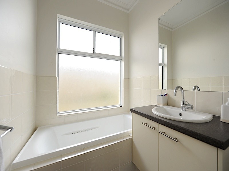 210a Holbeck Street, Doubleview WA 6018