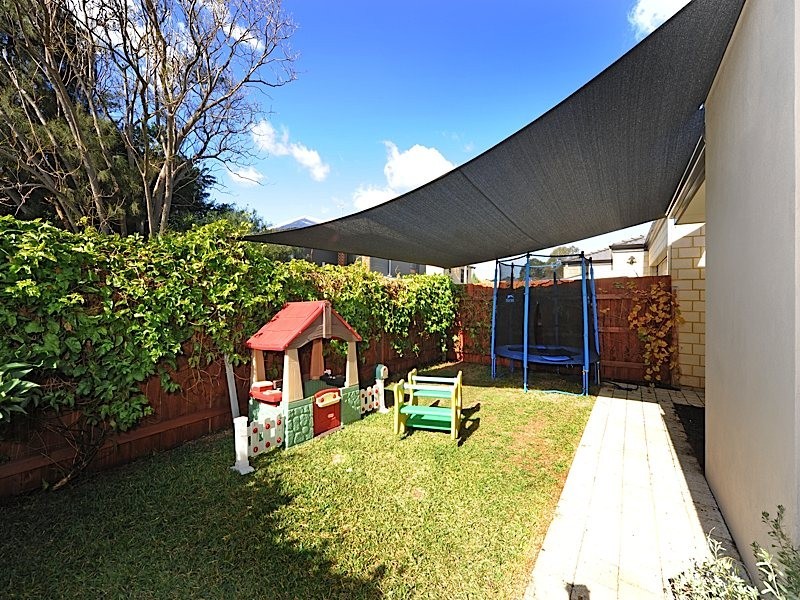 210a Holbeck Street, Doubleview WA 6018