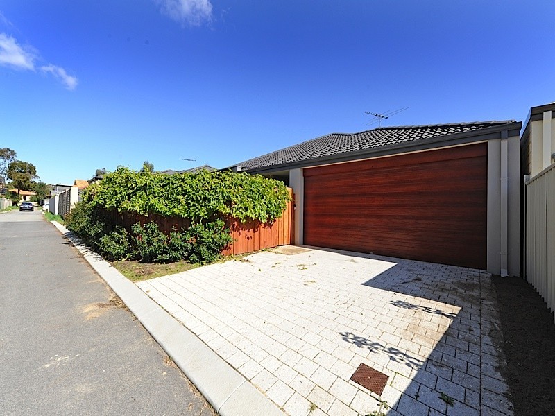 210a Holbeck Street, Doubleview WA 6018