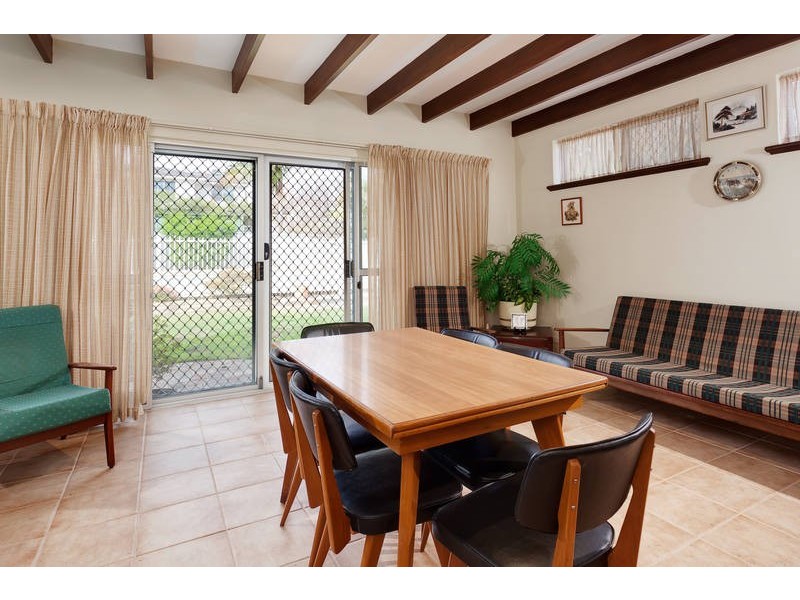 18 Callan Rd, Floreat WA 6014