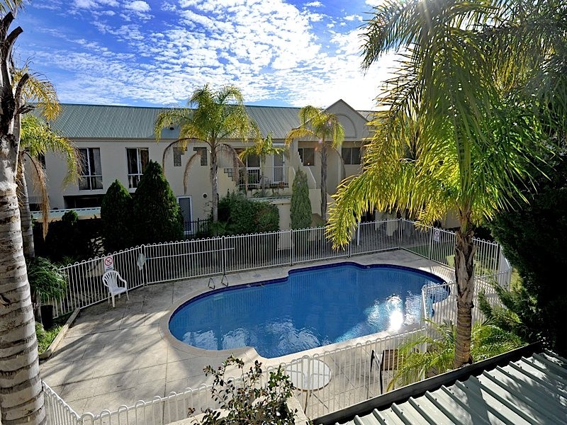 31/6 Waterway Court, Churchlands WA 6018