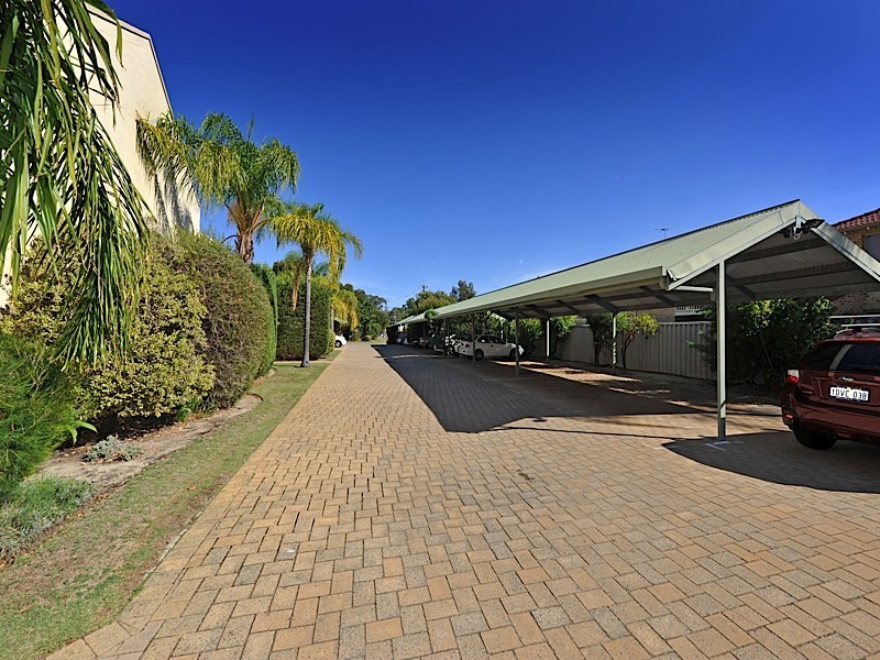 31/6 Waterway Court, Churchlands WA 6018