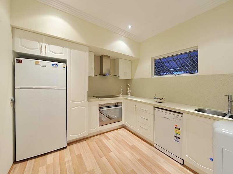 56 Leach Way, Gnangara WA 6065