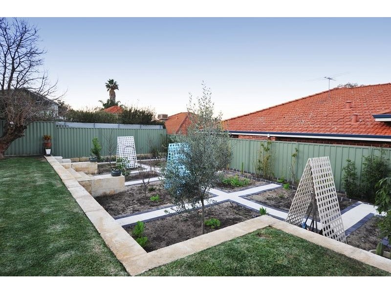 14 Whitfeld Street, Floreat WA 6014