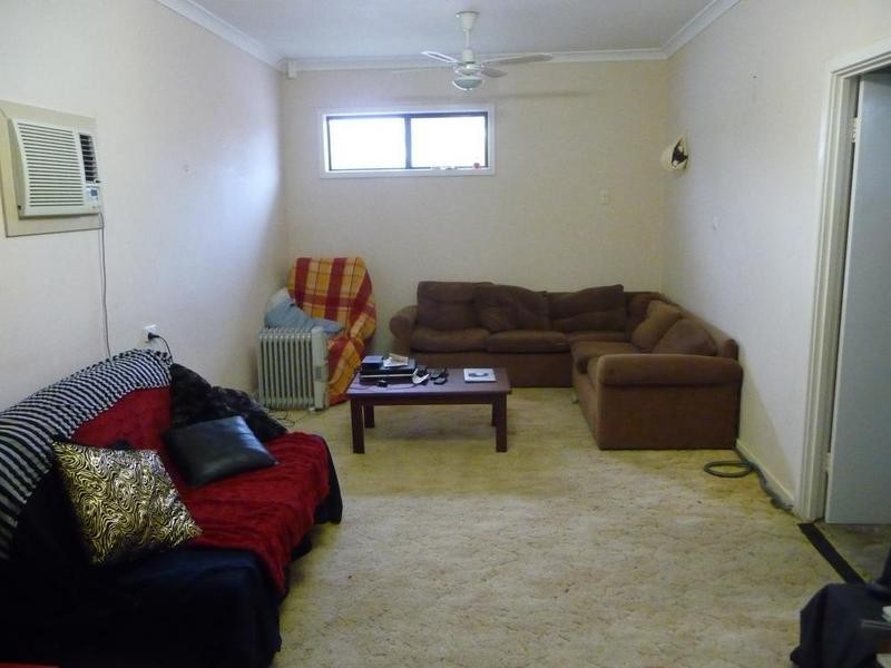 4 Francis Avenue, Karrinyup WA 6018