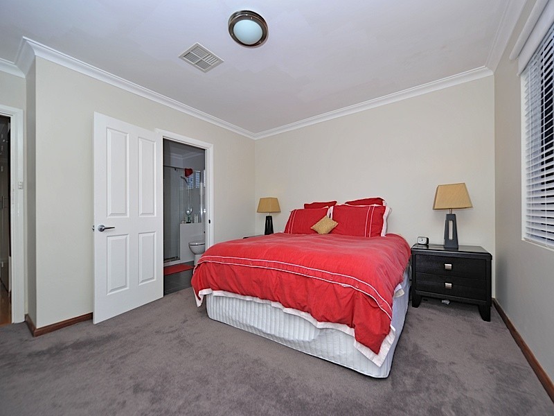 13 Coronation Street, Woodlands WA 6018