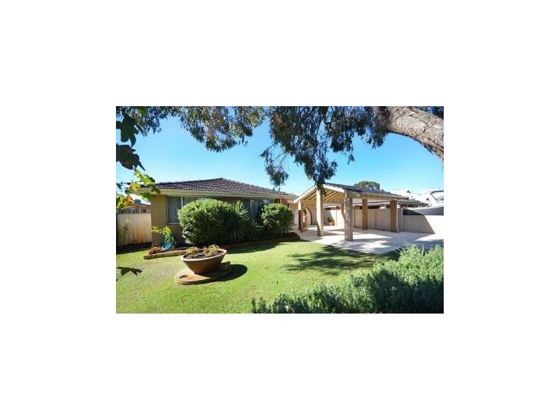 16 Willow Road, Woodlands WA 6018