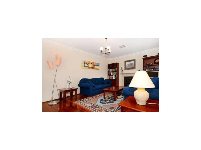 16 Willow Road, Woodlands WA 6018