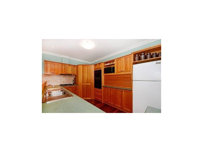 16 Willow Road, Woodlands WA 6018