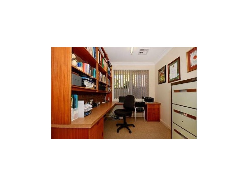 16 Willow Road, Woodlands WA 6018