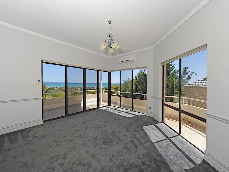 54 Yaltara Road, City Beach WA 6015