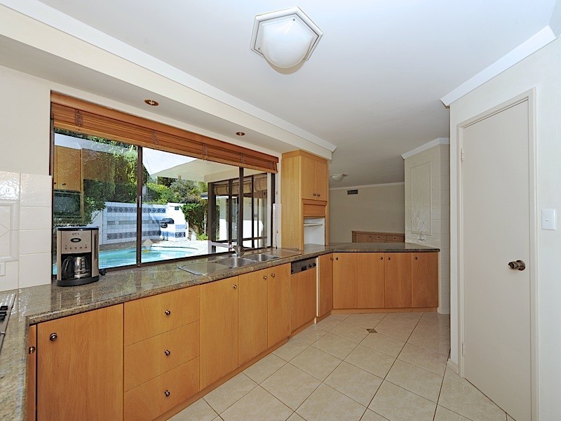 54 Yaltara Road, City Beach WA 6015