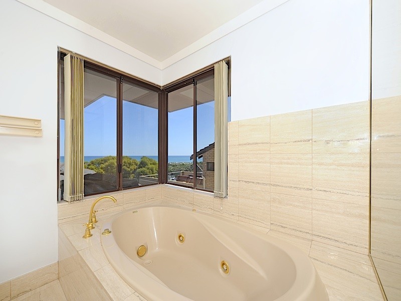 54 Yaltara Road, City Beach WA 6015