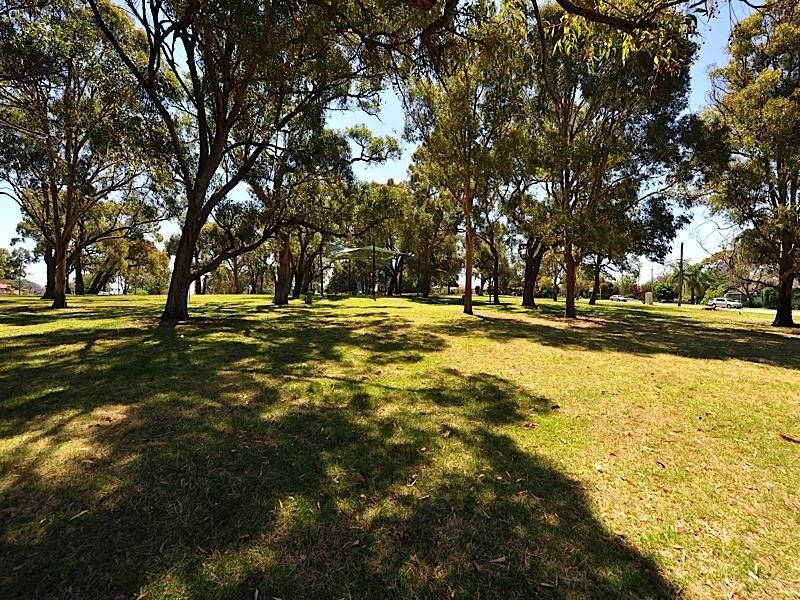 31 Winmarley Street, Floreat WA 6014