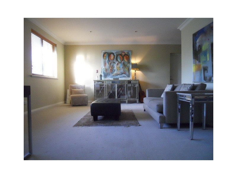 319 The Boulevard, City Beach WA 6015