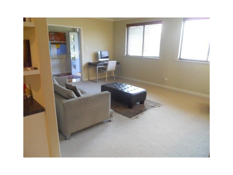 319 The Boulevard, City Beach WA 6015