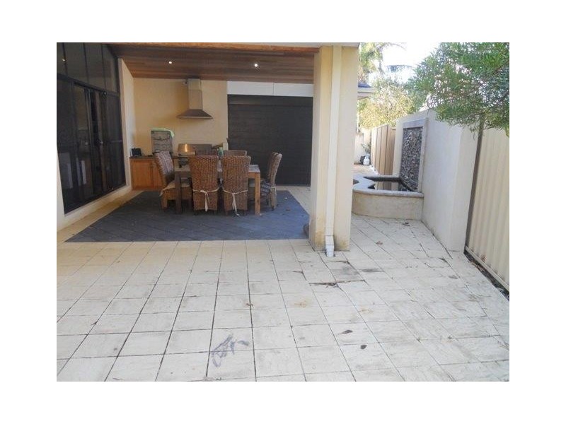 319 The Boulevard, City Beach WA 6015