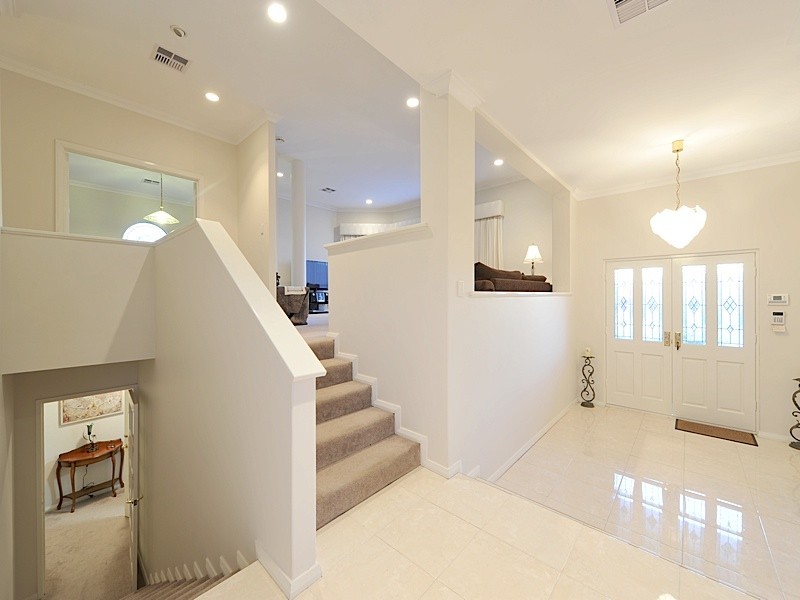 11 Gemini Rise, Ocean Reef WA 6027